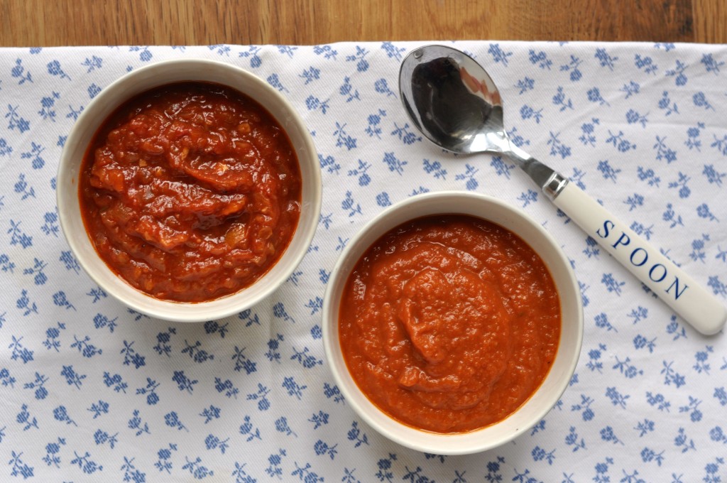 Finished and smooth tomato sauces