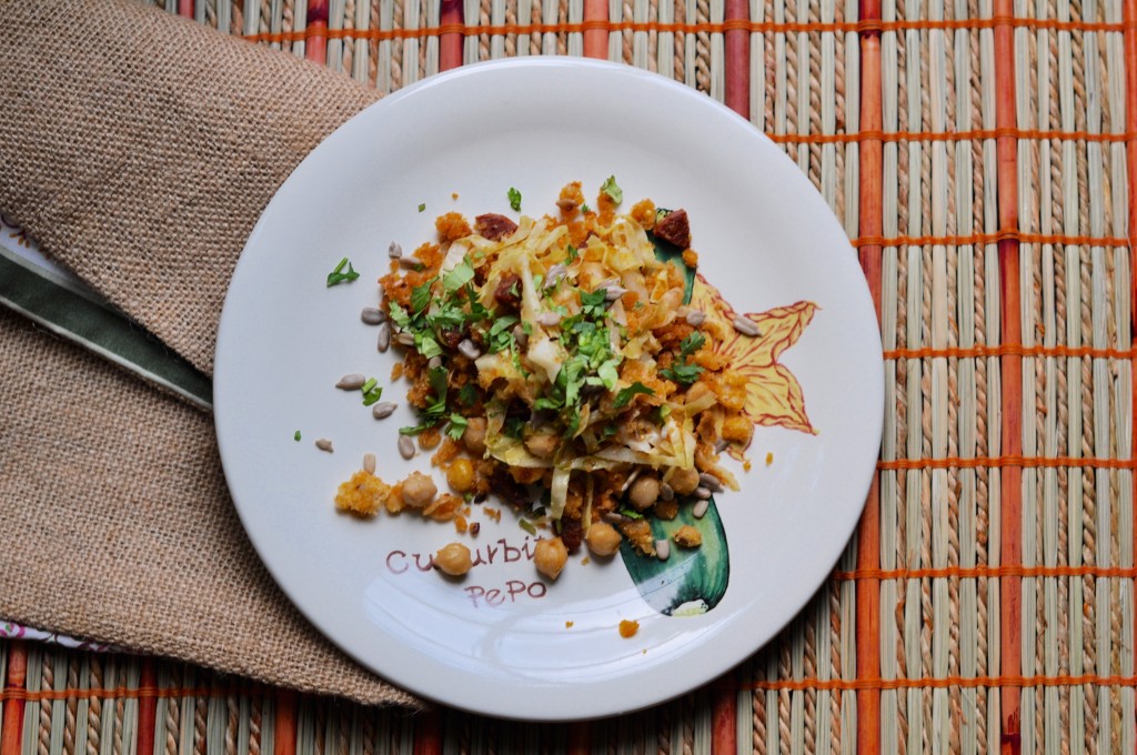Migas with chickpeas and cabbage